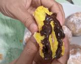 Foto langkah ke 5 dari resep Donat bomboloni labu kuning simpel tanpa telur.