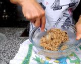 Foto del paso 2 de la receta: Galles con chocolate en 2'😉