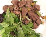 Foto del passaggio 2 della ricetta Agnello con avocado e Aperol