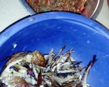 A picture of step 1 of Simple Uha soup.