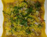 A picture of step 4 of Aloo Tikki Chat.