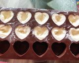 A picture of step 2 of White Chocolate with Nutella Filling.