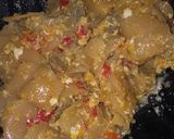 Foto langkah ke 6 dari resep Seblak bakso telur basah.