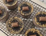 Foto langkah ke 6 dari resep Chocolate Cheesecake 🍫🧀.