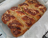 Foto del paso 16 de la receta: Coca trenza de yogurt con crema de limón y almendras