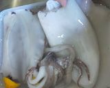 Foto langkah ke 1 dari resep Sotong masak cabe.
