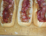 Foto del paso 3 de la receta: Panes de hotdog relleno de carne