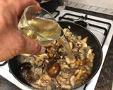 Foto del paso 2 de la receta: Bistec de ternera con guarnición de setas salteadas