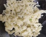 A picture of step 2 of Potato cheese balls.