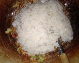 Foto langkah ke 5 dari resep Nasi Goreng Suka Suka.