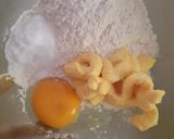 Foto langkah ke 1 dari resep Pie buah ekonomis.