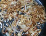 A picture of step 2 of Chicken alo.