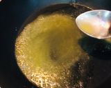 A picture of step 1 of Chicken bread.