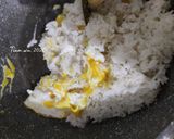 Foto langkah ke 4 dari resep Chinese Golden Fried Rice.