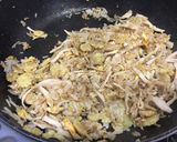 รูปขั้นตอนการทำที่ 6 ของ ข้าวผัดไข่ไก่ฉีก