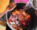 Foto del paso 3 de la receta: Morcillo de ternera con alcachofas y patatas