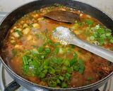 A picture of step 5 of Durban Bunny Chow In A New Avatar.