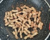 Foto del paso 3 de la receta: Espaguetis al Pesto con chicha