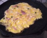A picture of step 1 of Omelette curry with potatoes.