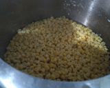 A picture of step 1 of Biranj (sweet rice).