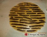 Φωτογραφία βήματος 8 της συνταγής Cookies δίχρωμα leopard και ζέβρα