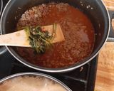 Foto del paso 2 de la receta: Molida en salsa de tomate