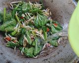Foto langkah ke 2 dari resep Tumis Sawi.
