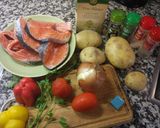 Foto del paso 1 de la receta Salmón al horno con base de patatas