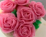 A picture of step 7 of Valentines Flowers Sandwich.