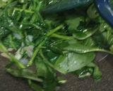 Foto langkah ke 4 dari resep Cah Kangkung Saos Tiram.