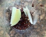 Foto del paso 2 de la receta: Enfrijoladas veganas sin lácteos