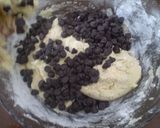 Foto del paso 4 de la receta: Cookies con chips de chocolate