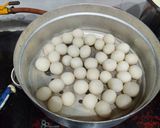 A picture of step 5 of Tirangi idli goli.