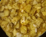 Foto del paso 3 de la receta: Tortilla de papa fácil de hacer !!
