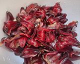 Foto langkah ke 1 dari resep 357. Es Segar Bunga Rosella.