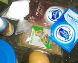 Foto langkah ke 1 dari resep Brownies kukus coklat pandan no mixer, murah, anti gagal 😋😋😋.