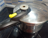 Foto del paso 5 de la receta: Pollo a la cerveza con corazones de alcachofa