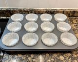 Foto del paso 2 de la receta: Muffin de yogur y manzana