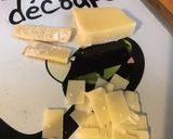 Une image de l'étape 3 de Roquette aux tomates séchées,copeaux de comté affiné et herbes aromatiques.