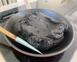 A picture of step 1 of Khanom Pia (Chinese Pastry).