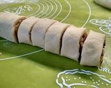 Ślimaczki drożdżowe z pieczarkami, serem i salami krok przepisu 3 zdjęcie