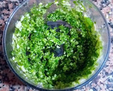 Foto del paso 4 de la receta: Albóndigas de pollo en salsa reducida de calabacines al curry
