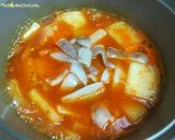Hình bước làm 3 của món Canh Mực 오징어무 국