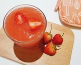 รูปขั้นตอนการทำที่ 2 ของ น้ำสตรอว์เบอร์รี่ปั่น Strawberry Smoothie 🍓