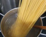 Foto del paso 1 de la receta: Linguine con calamari e gamberi