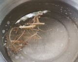 รูปขั้นตอนการทำที่ 4 ของ ซุปอกไก่สับเส้นบุก​