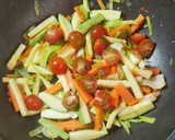 Foto del paso 6 de la receta: Vegetales con champiñones al wok