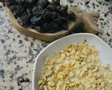Foto del paso 2 de la receta: ARROLLADOS DULCES 1) manzana/pasas de uva—2) membrillo/nueces 😋🤩👏