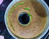 Foto langkah ke 4 dari resep Bolu Pandan Meses.