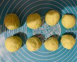 Foto langkah ke 4 dari resep Roti Kukus Pandan Cokelat.